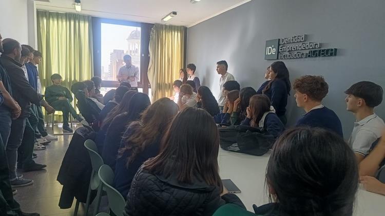 colegio del carmen visito la secretaria de desarrollo economico (9)